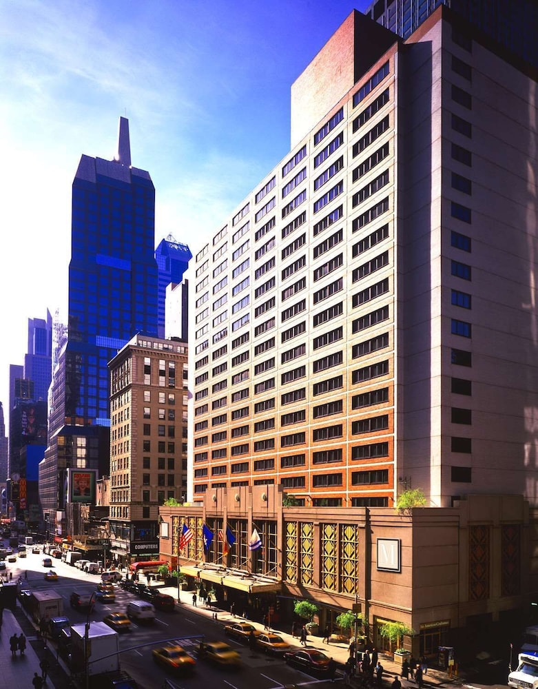 Crowne Plaza Manhattan Times Square by IHG 10/90