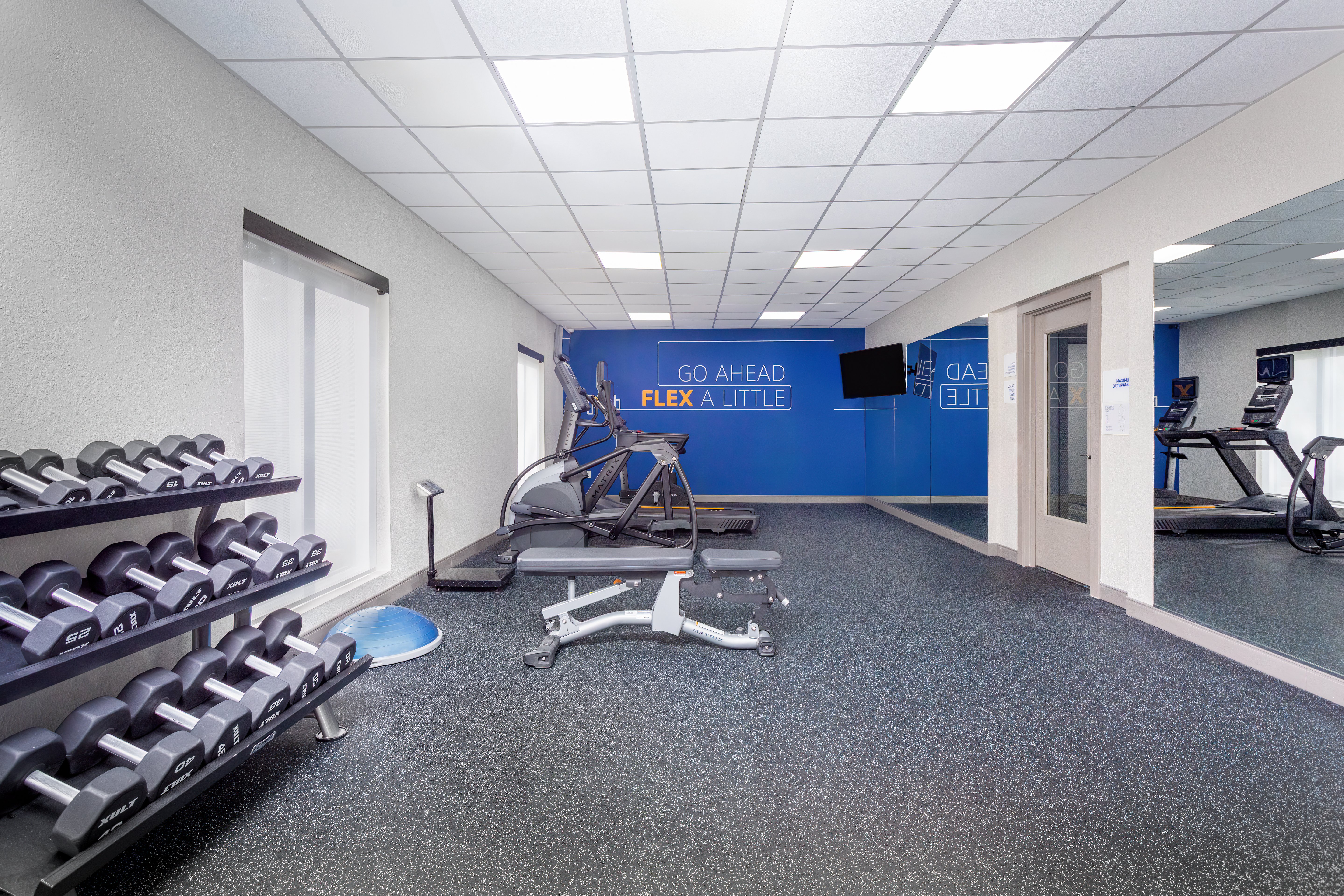 Holiday Inn Express & Suites Ormond Beach - North Daytona 16/30