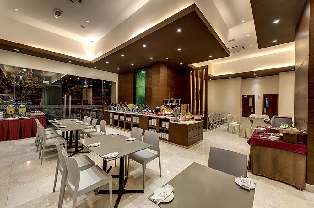 Rocana Hotel 29/40