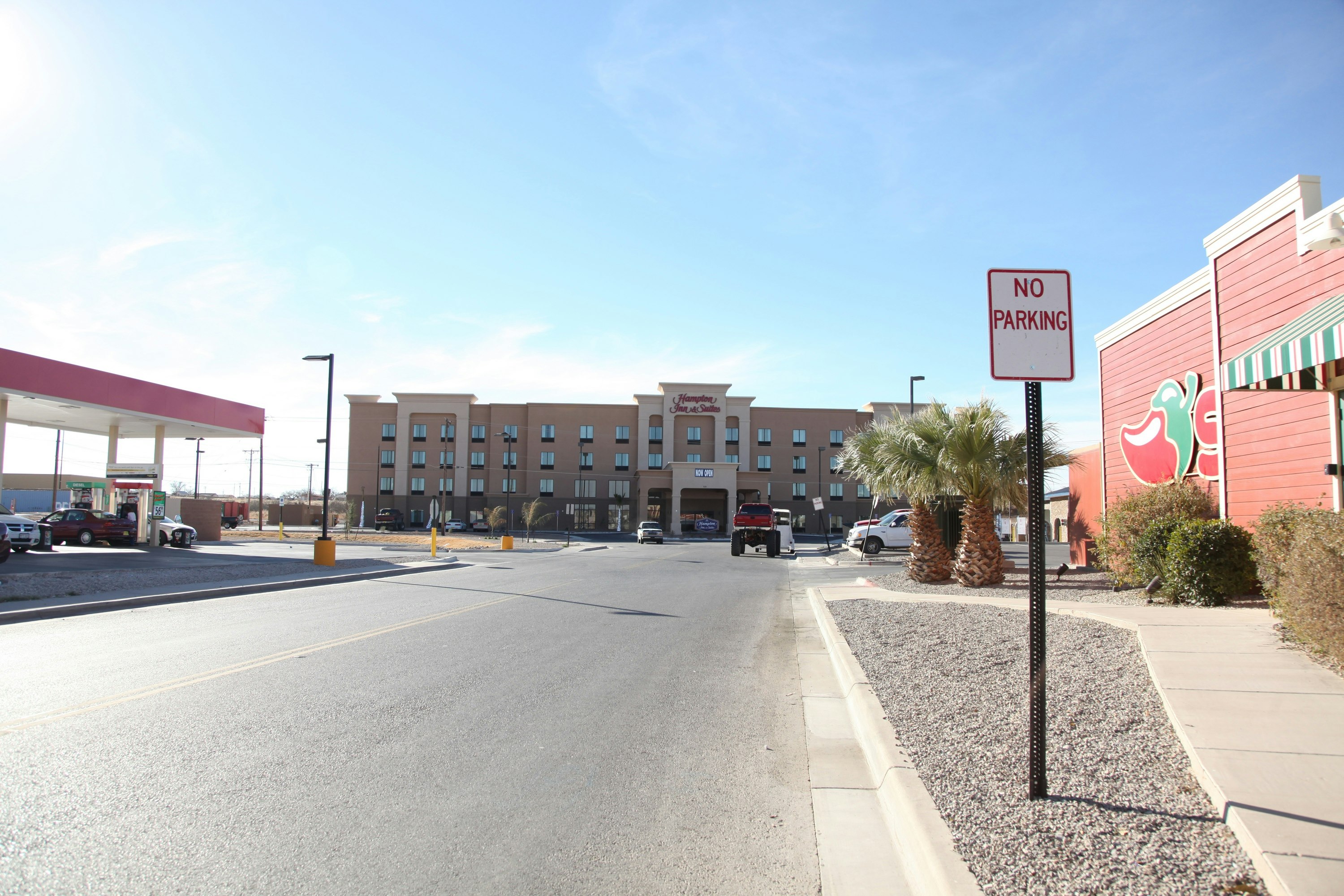 Hampton Inn And Suites Carlsbad Nm 33/37