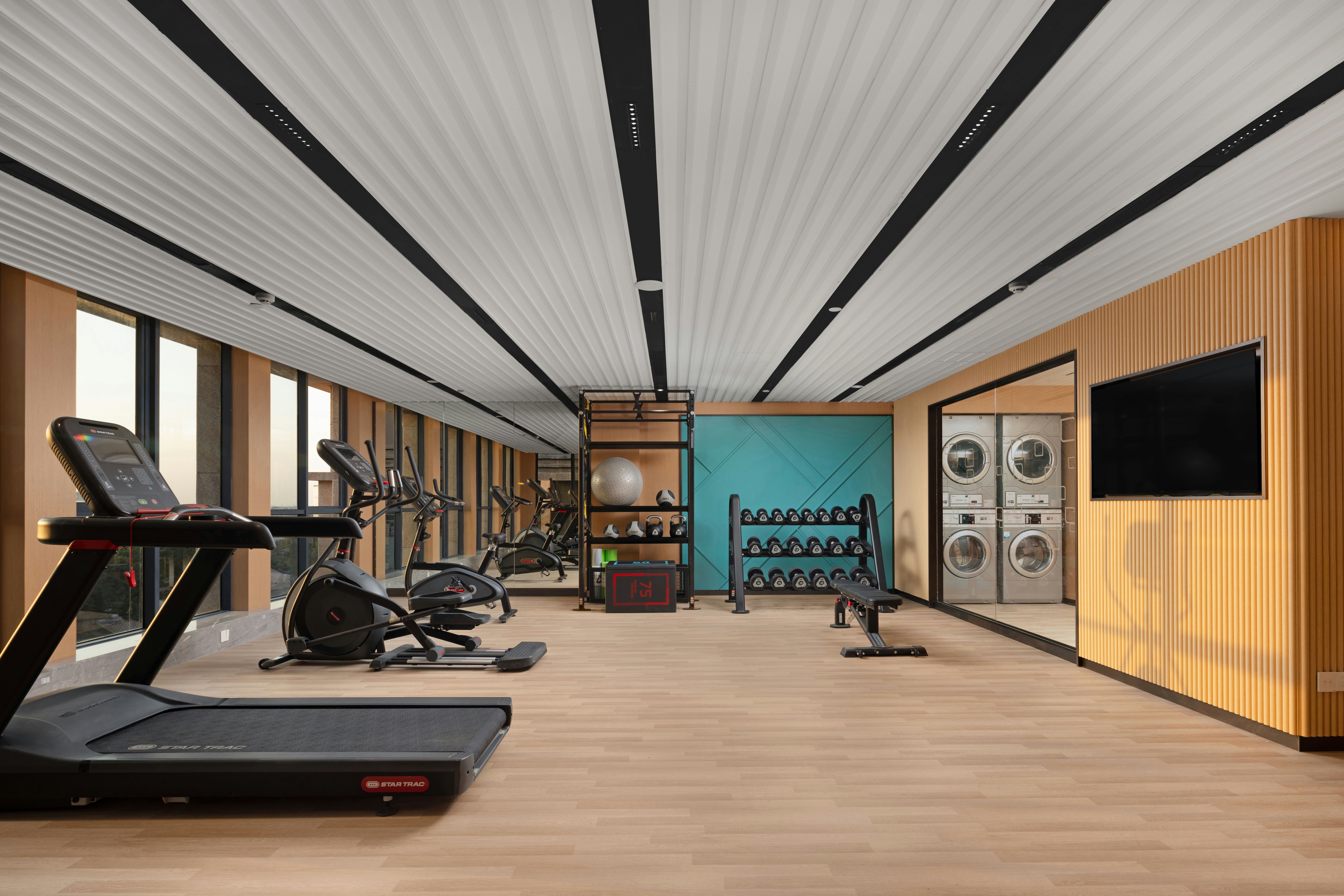 Hilton Garden Inn Jiangmen Xinhui 41/64