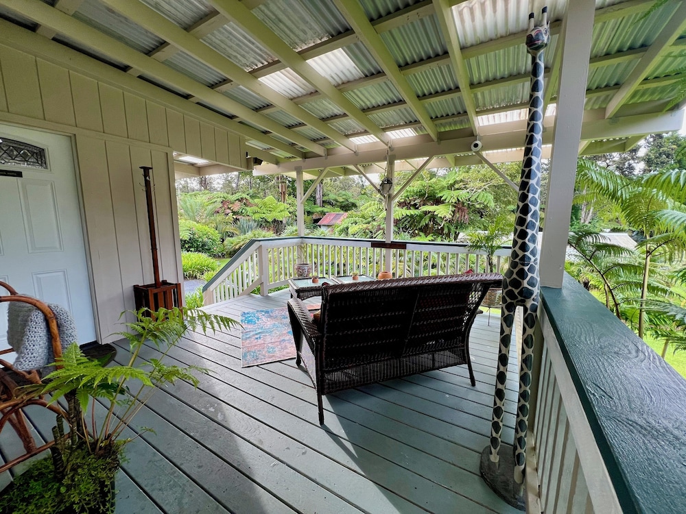 Aloha Junction Guest House 27/50