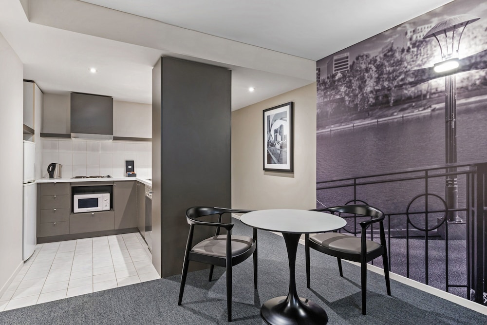 Mantra Southbank Melbourne 55/70