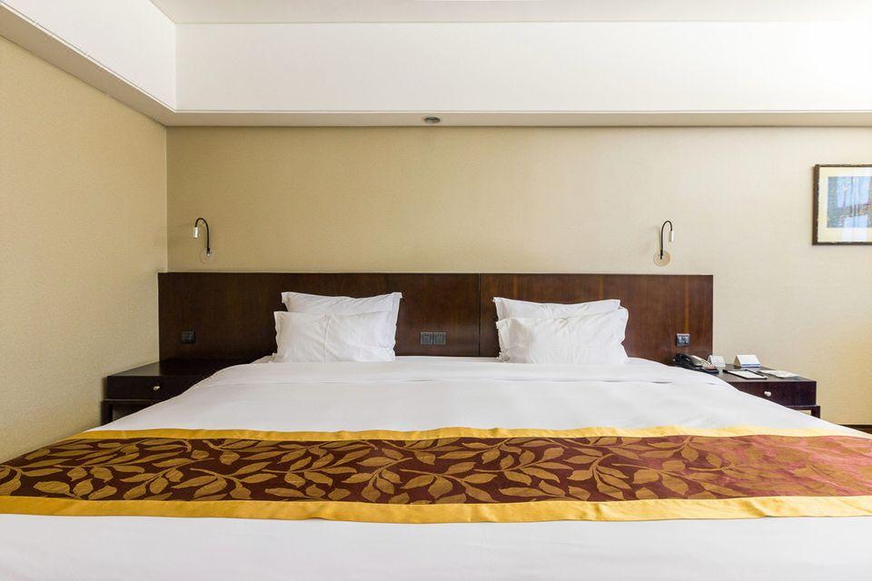 Deluxe, Queen Bed