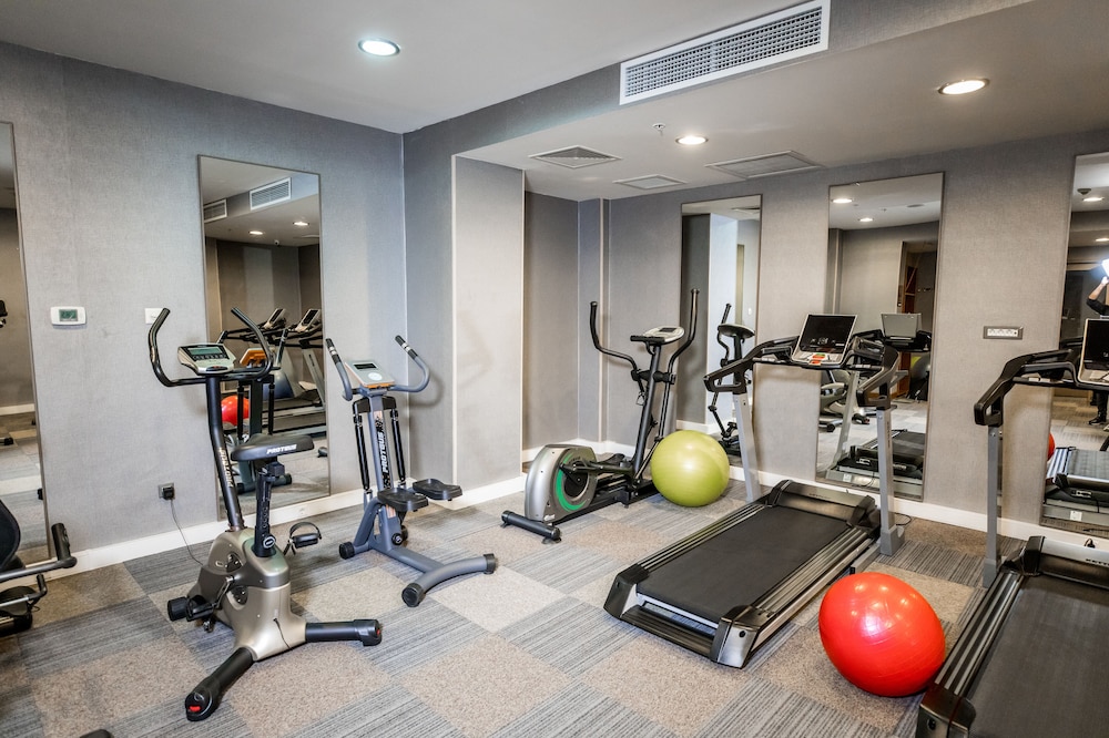 Parkside Hotel Apartments 25/44