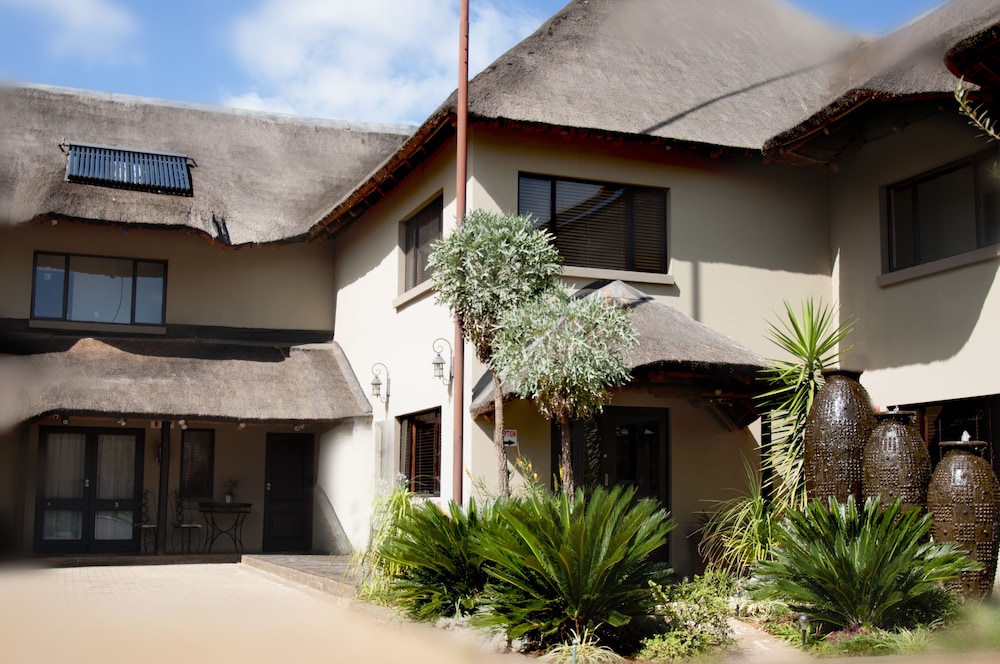Monte Christo Country Lodge 4/16