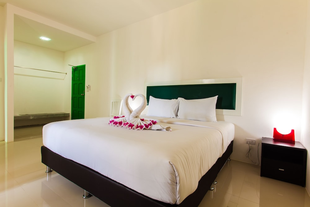 Khun Chaweng Resort 17/66