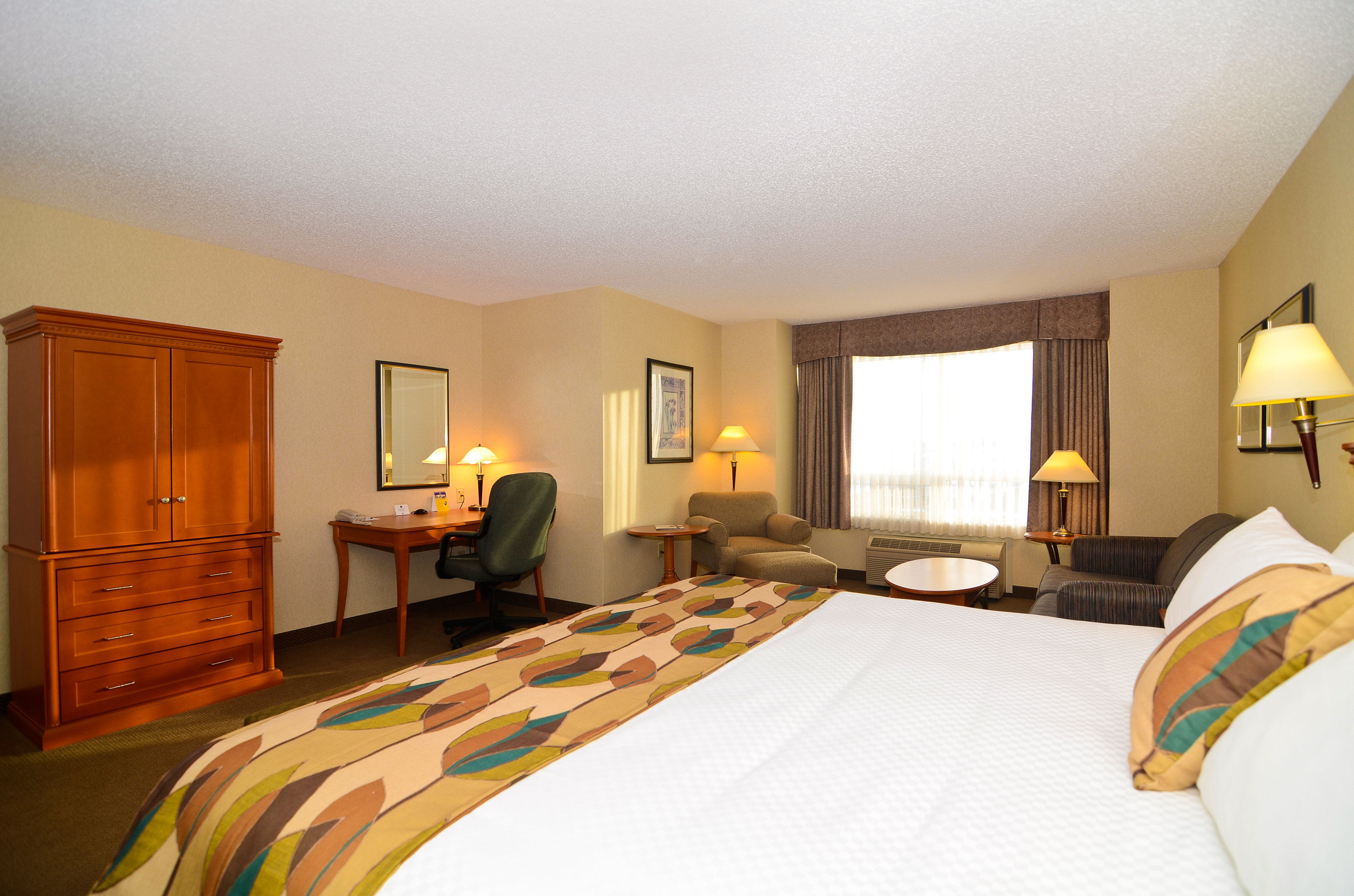 Best Western Plus Calgary Centre Inn 15/50