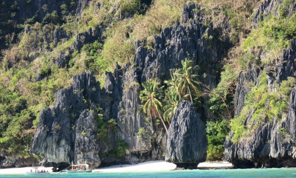 Hwan Dynasty Suite Elnido 59/65