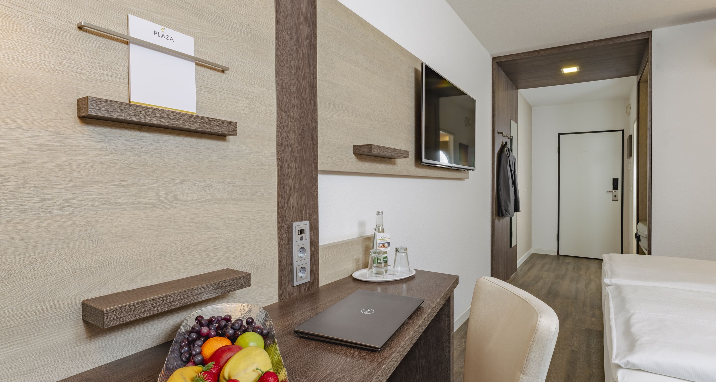COMFORT, DOUBLE BED