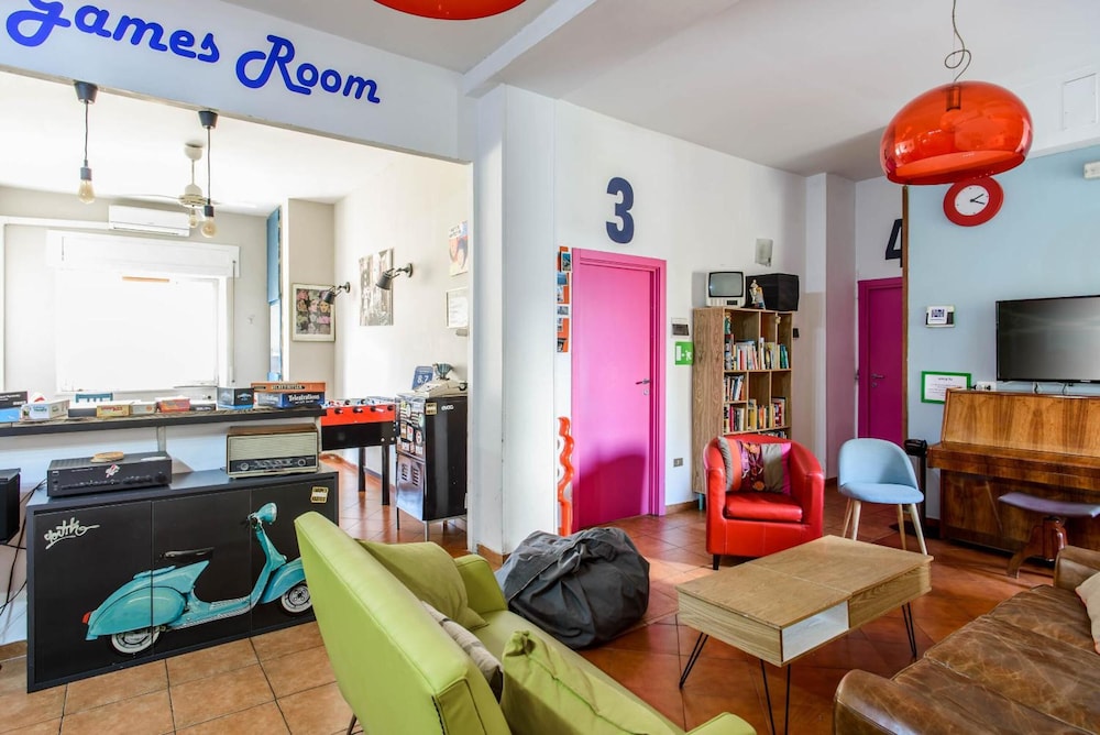 Hostel Of The Sun 52/66