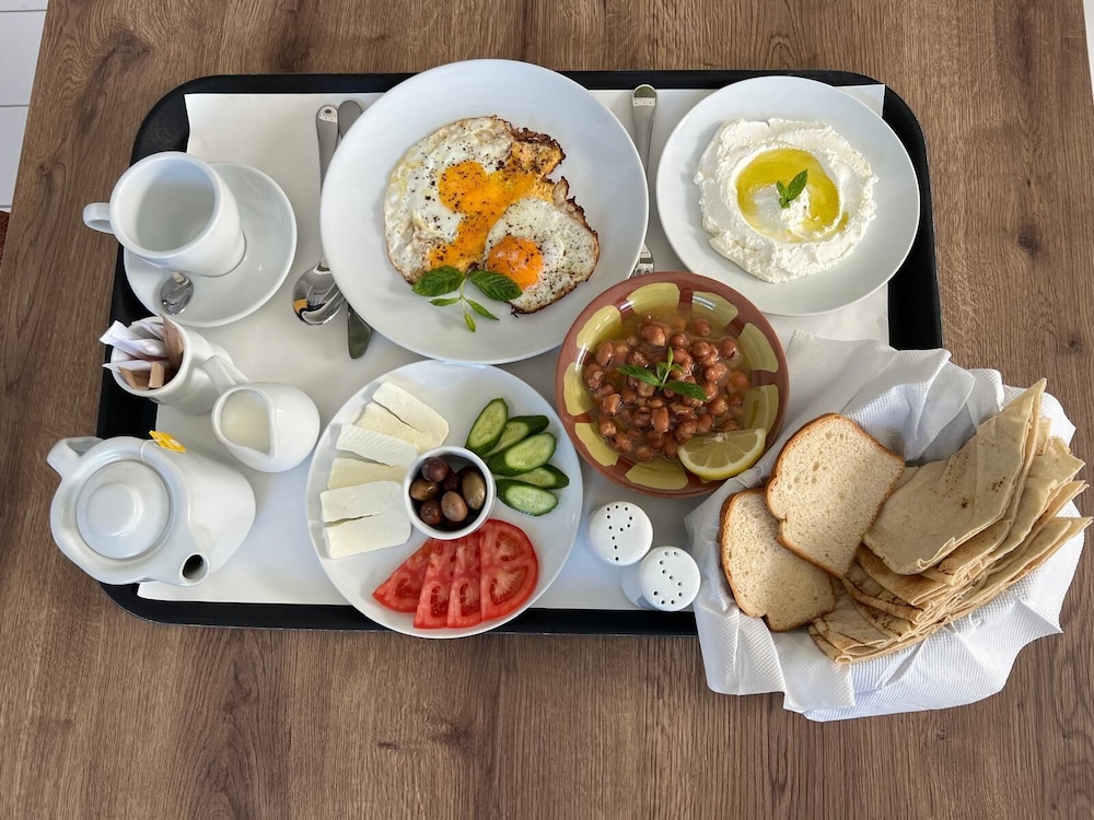 Le Grove Hotel, Jounieh 58/76
