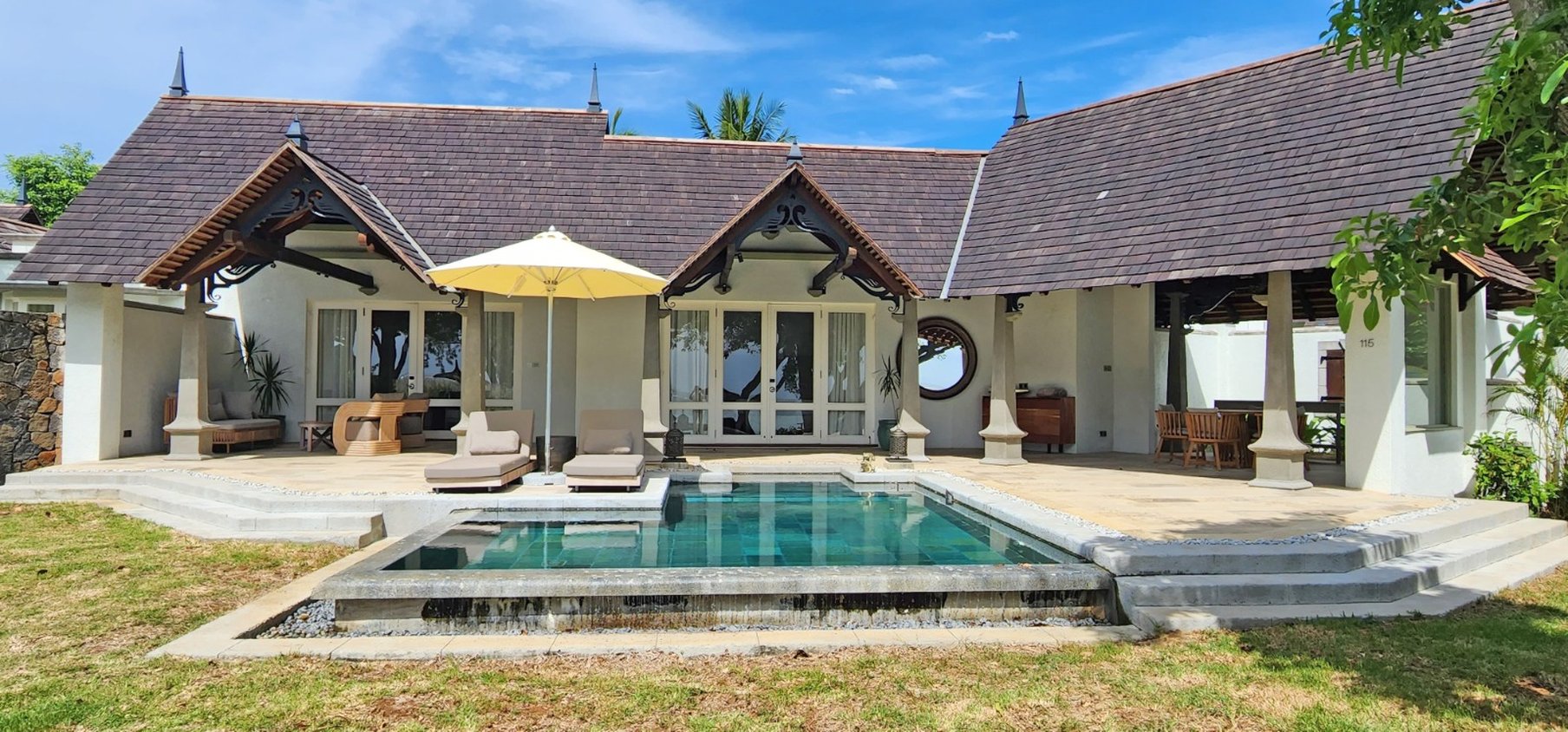 Maradiva Villas Resort And Spa 86/92