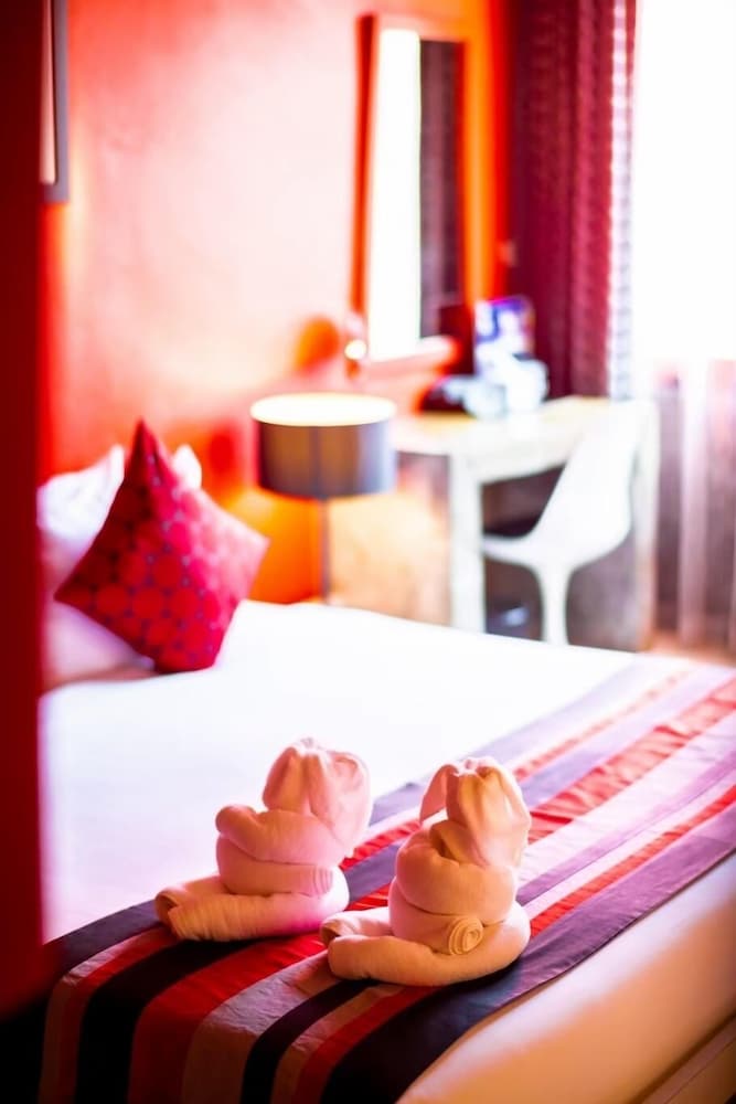The B Ranong Trend Hotel 42/70