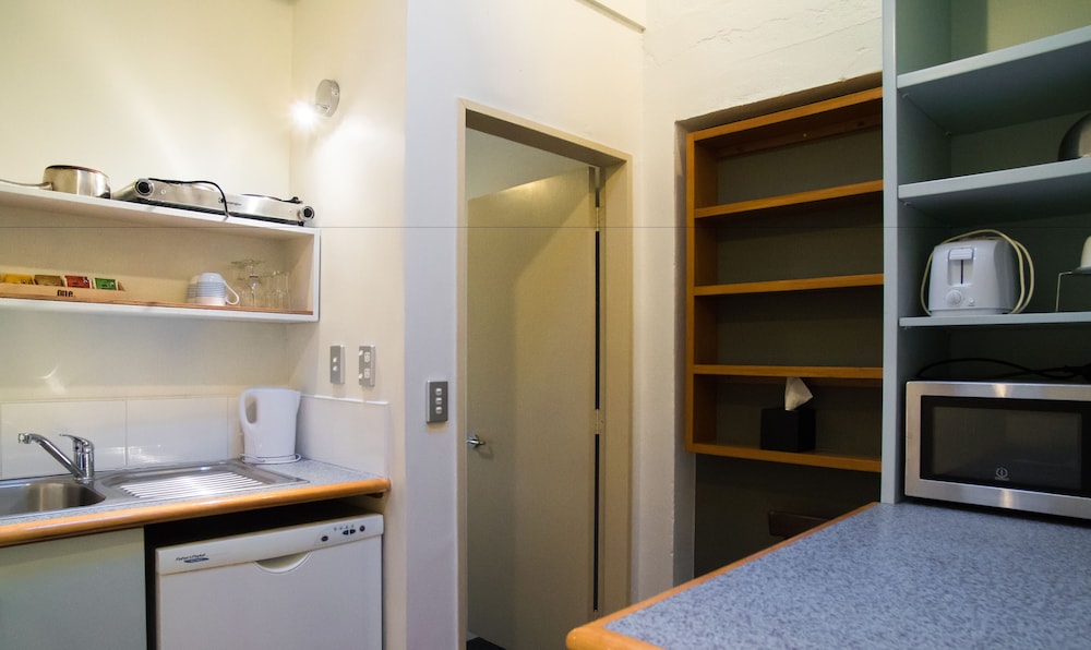 Compact, Double Bed, U Boutique Hotel Wellington, SureStay Collection by BW 4/4