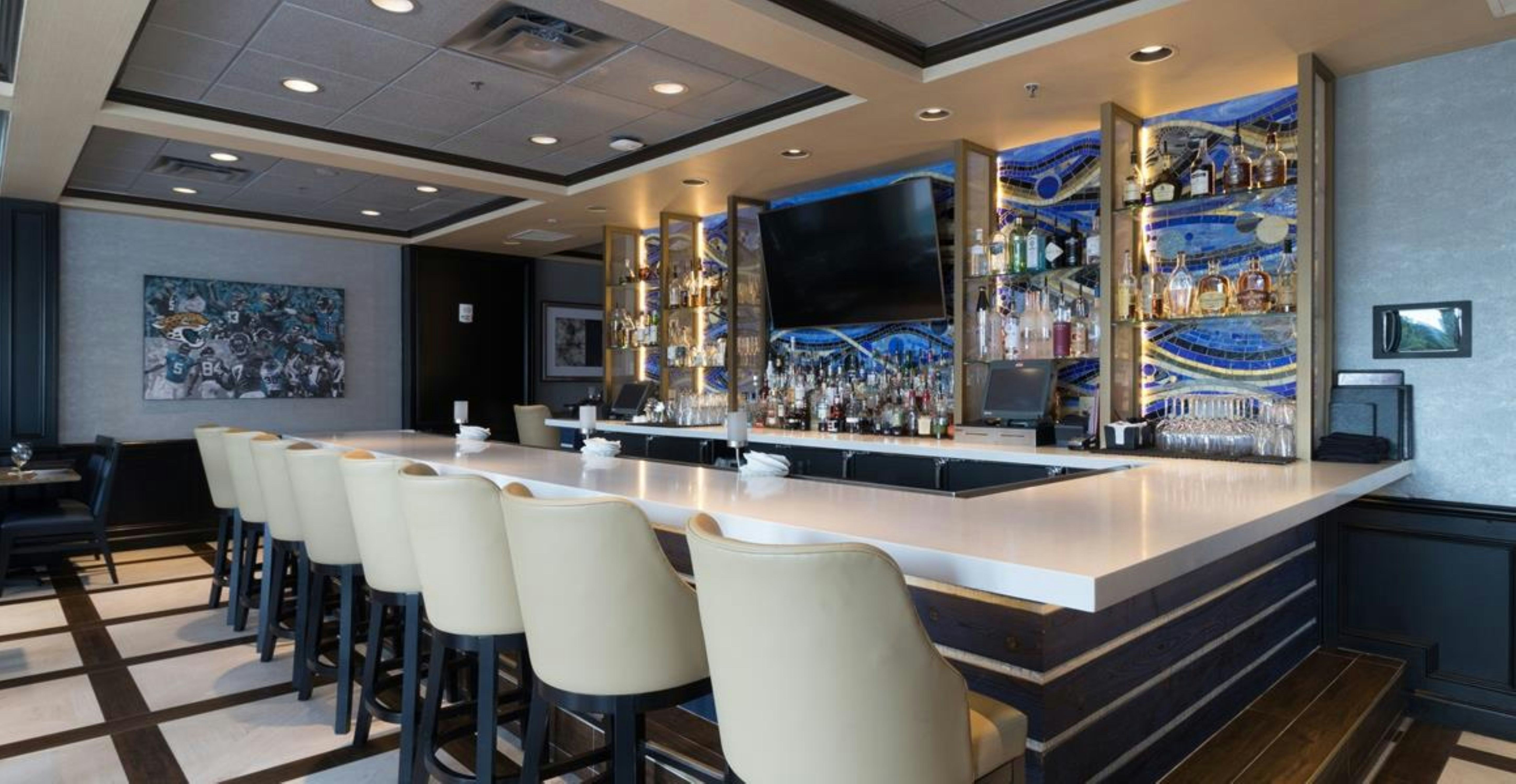 Doubletree By Hilton Hotel Jacksonville Riverfront 20/35