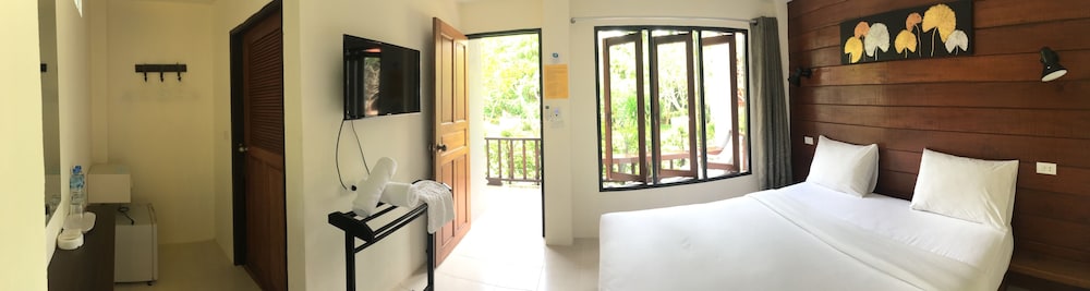 Lanta Thip House 23/58