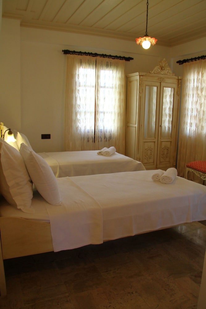 Tas Bahce Butik Hotel 12/36