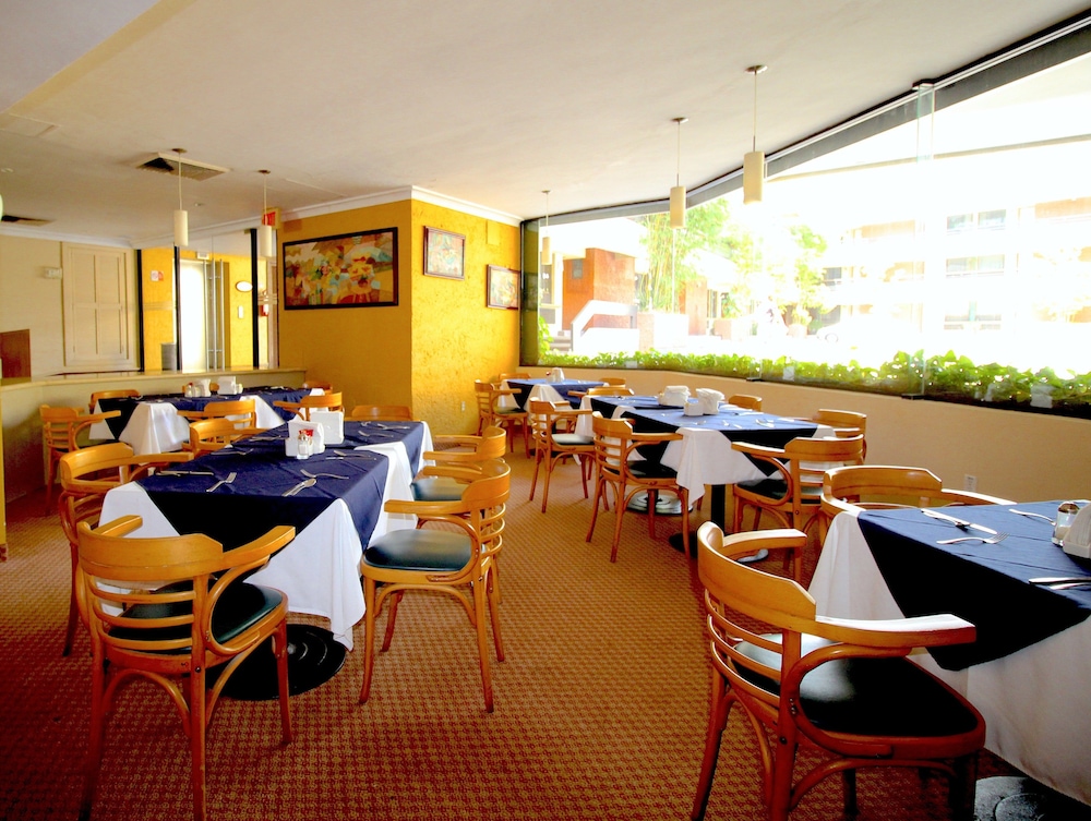 Hafersons Inn Hotel And Suites Ex Best Western Hotel Expo Metro Tampico 47/58