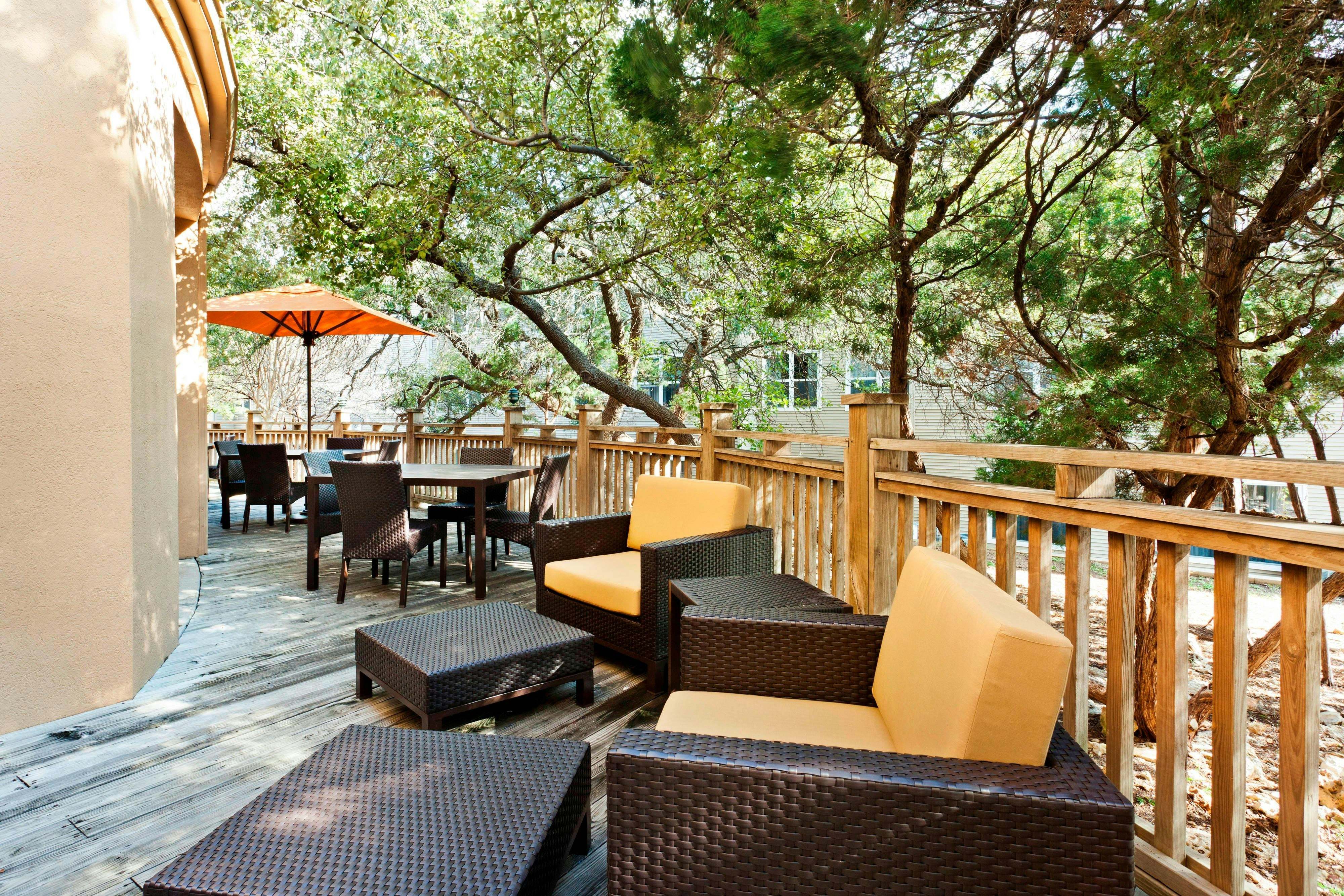 COURTYARD AUSTIN THE DOMAIN AREA 3/4