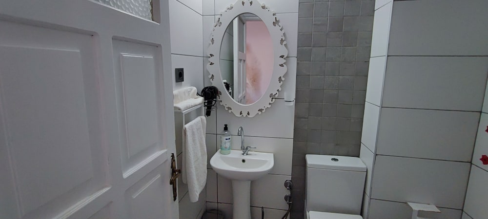 Mistik Otel 23/24