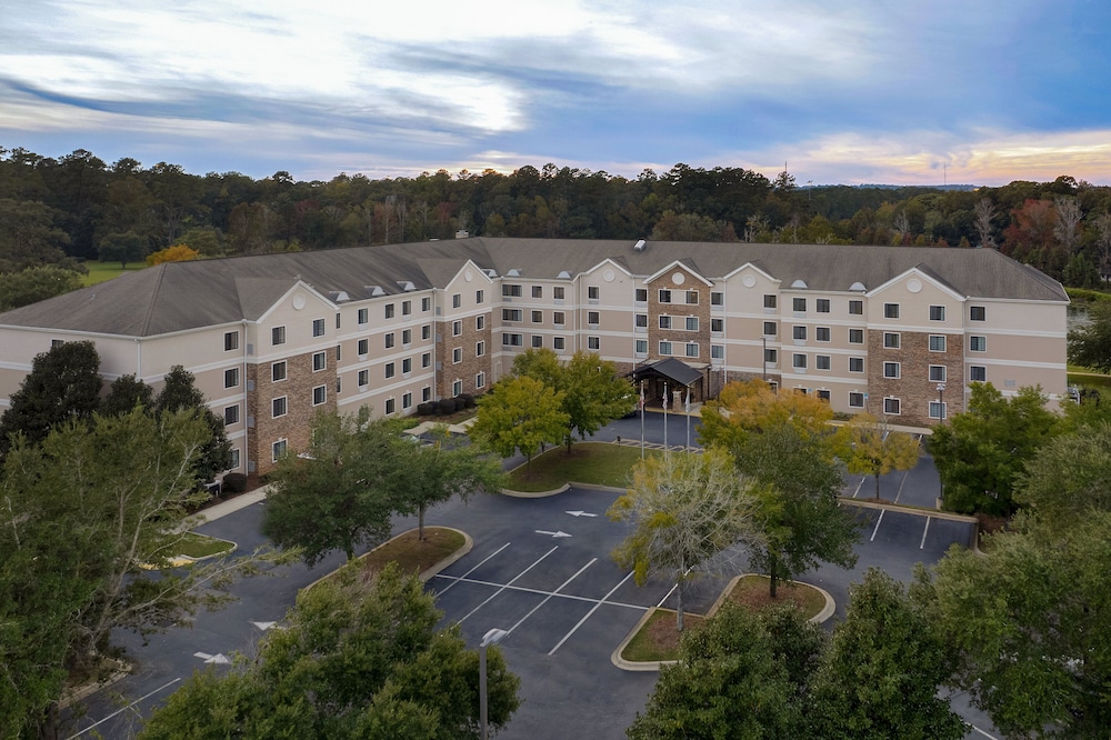 Staybridge Suites Tallahassee I-10 East 6/71