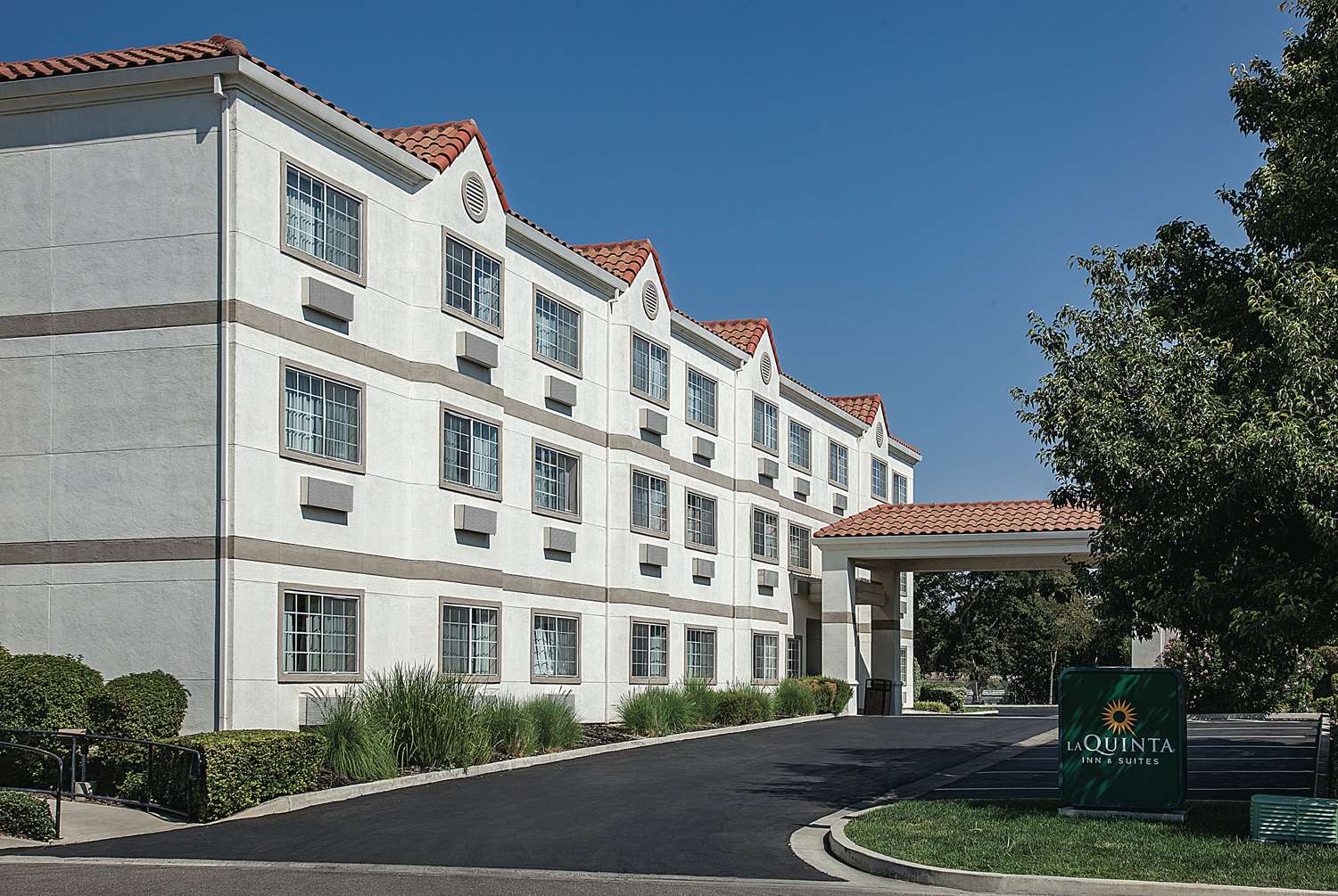 La Quinta Inn & Suites by Wyndham Davis 4/41