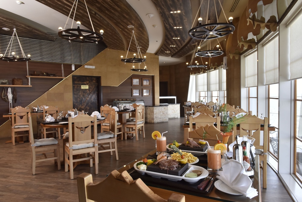 Awaliv International Hotel 56/68