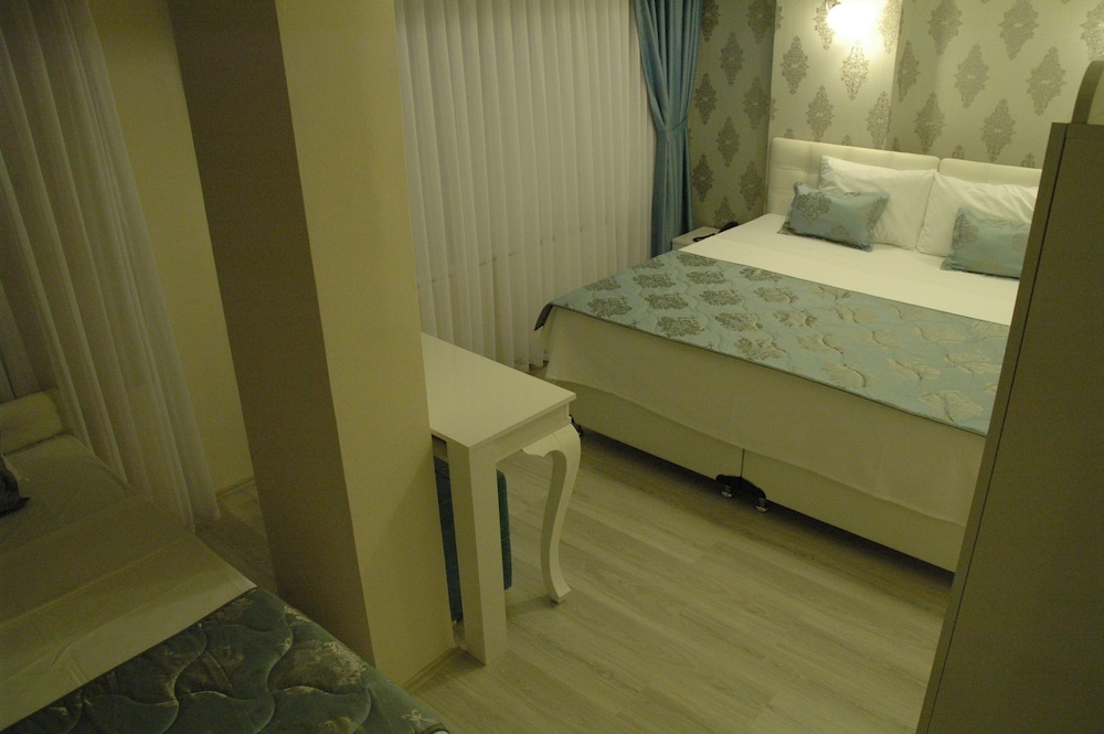 Hotel Iscen 10/24