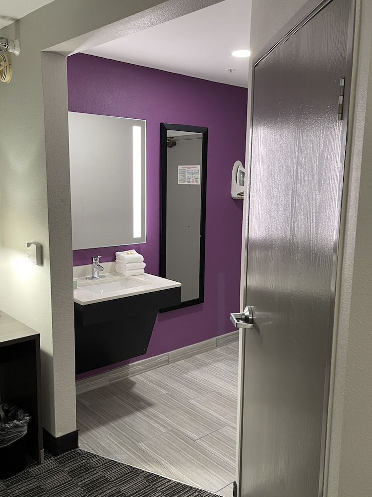 La Quinta Inn & Suites by Wyndham Houston Southwest 20/42