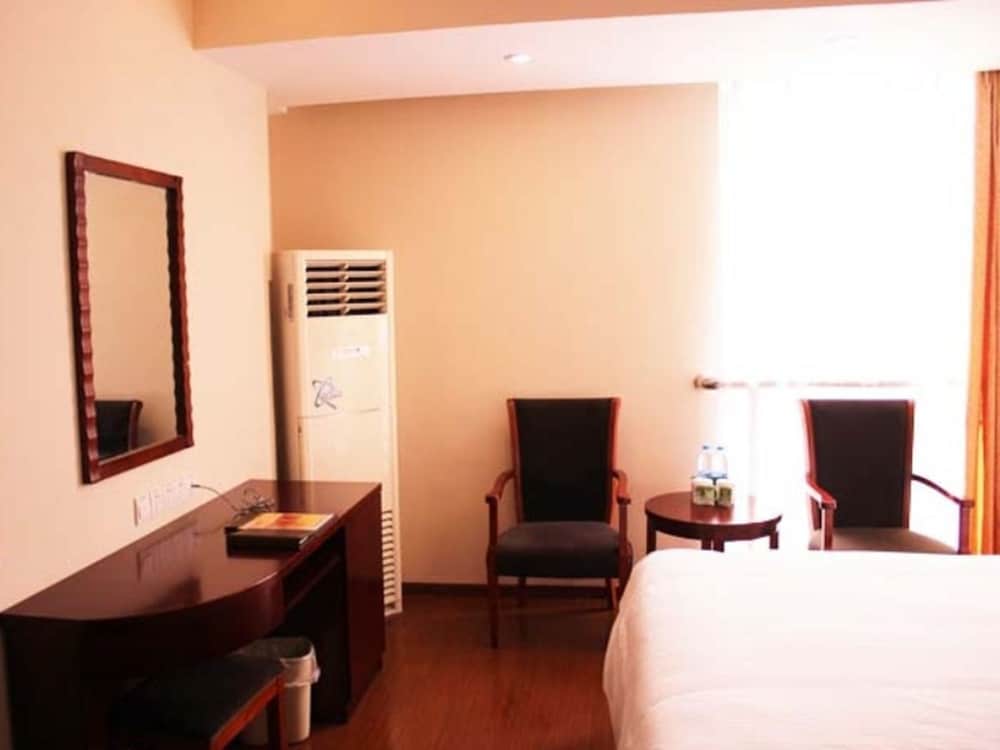 Greentree Inn Jiangsu Suqian Suyu District Education Bureau Express Hotel 15/57
