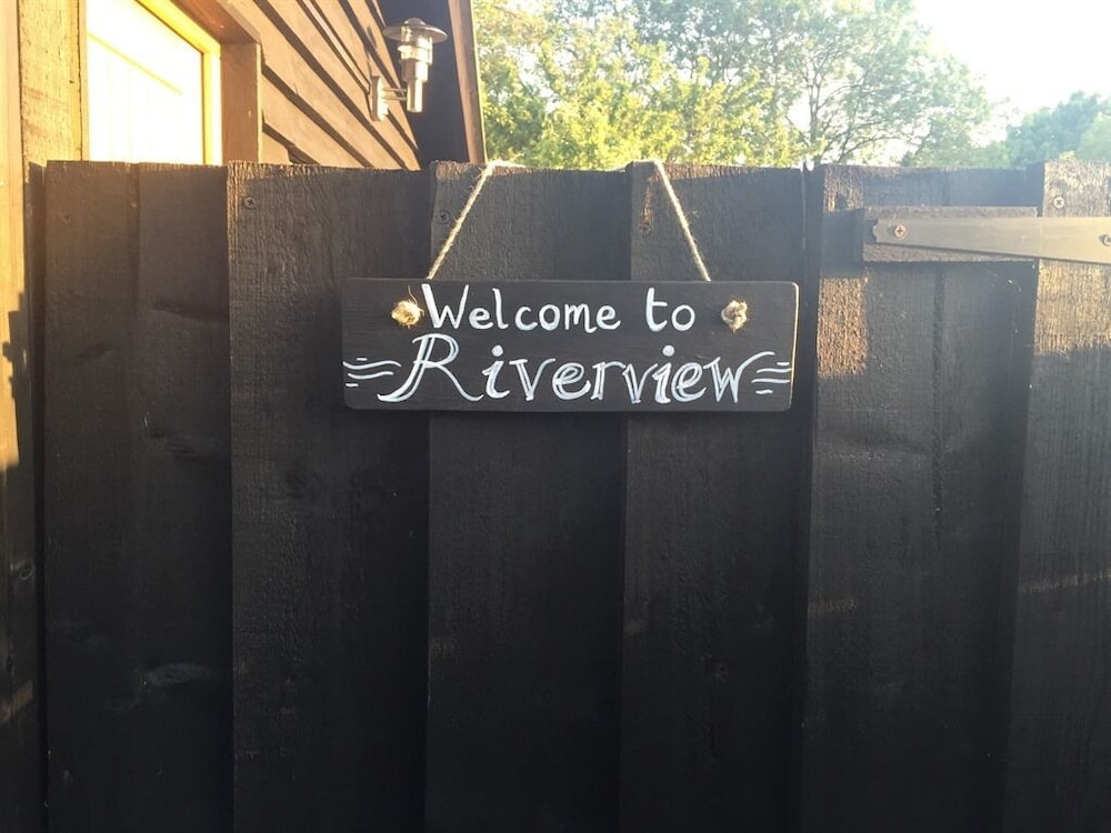 Riverside House 2/23