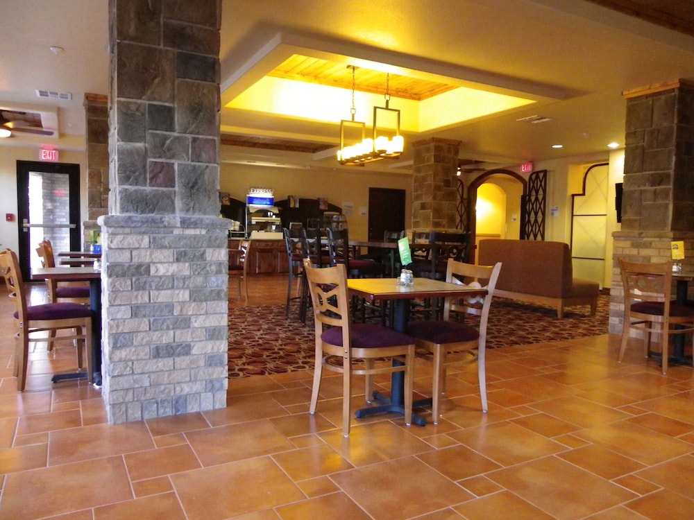Holiday Inn Express Hotel And Suites Las Cruces North 46/76