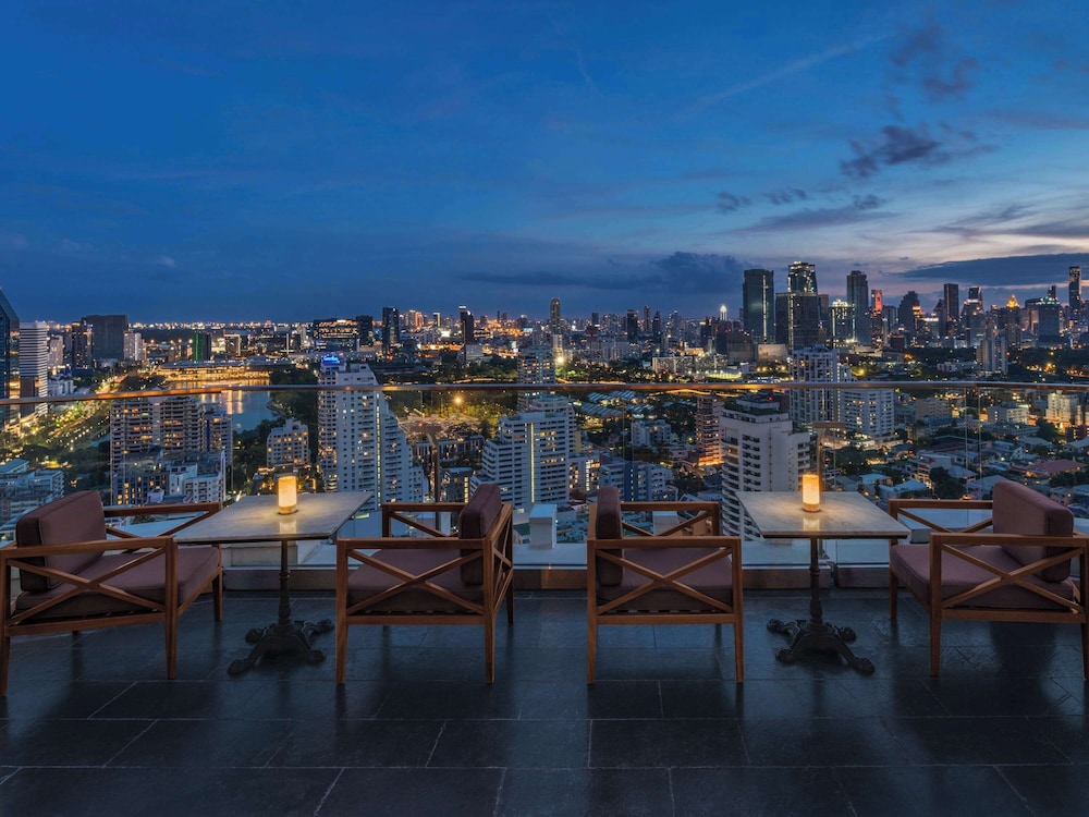 Sofitel Bangkok Sukhumvit Hotel 75/78
