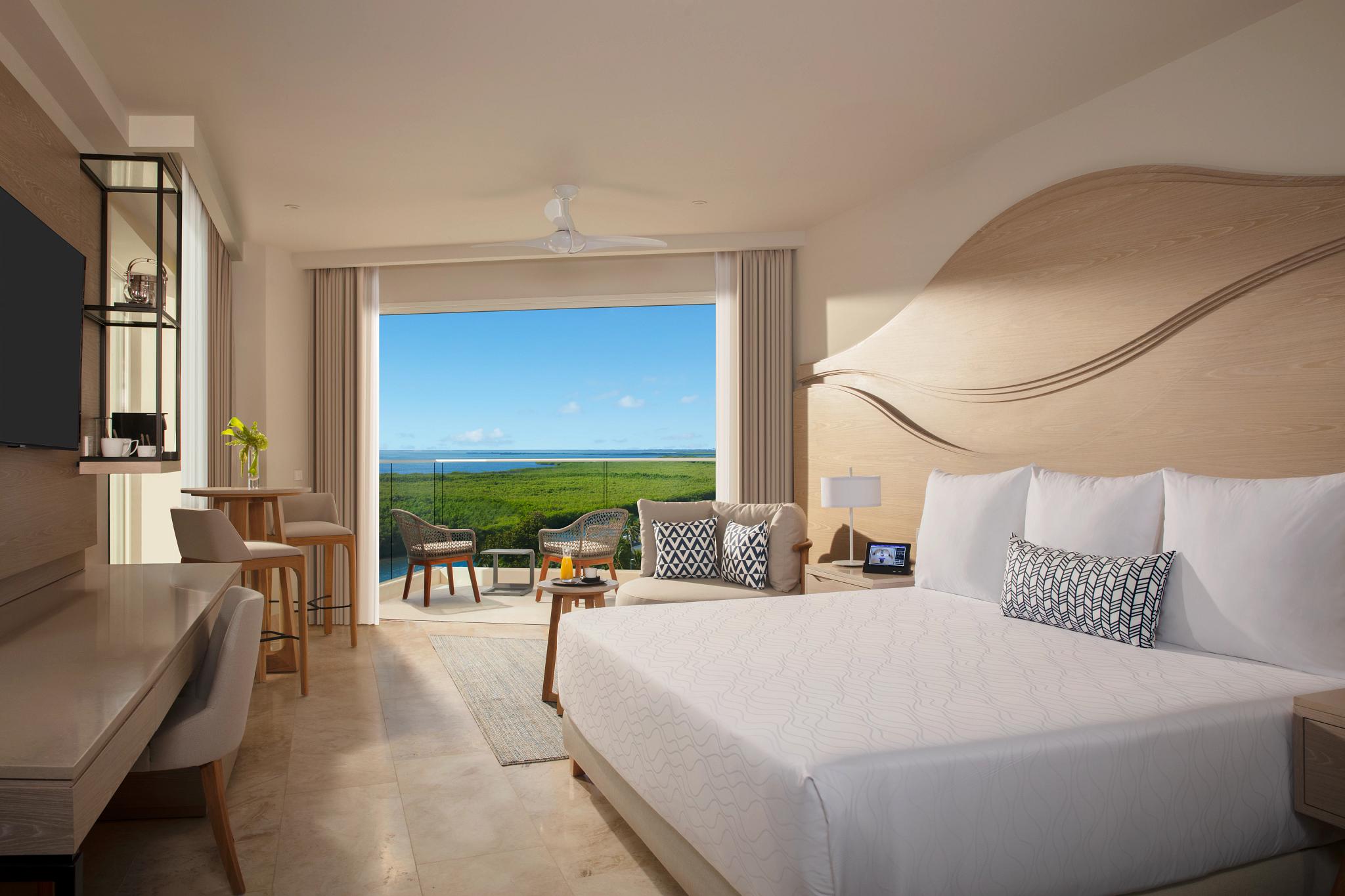 Allure, Junior Suite, King Bed