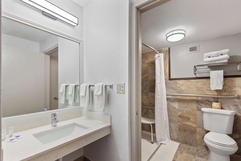 Studio6 Pecos, TX 59/60