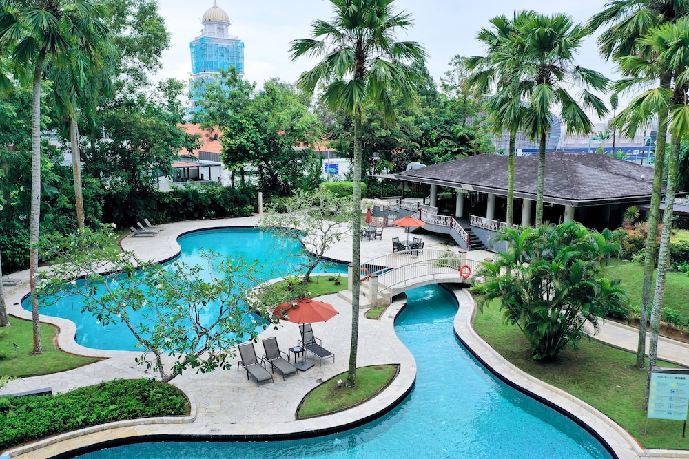 Thistle Hotel Johor Bahru 49/50