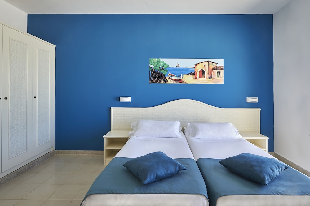 CDSHotels Terrasini 52/70