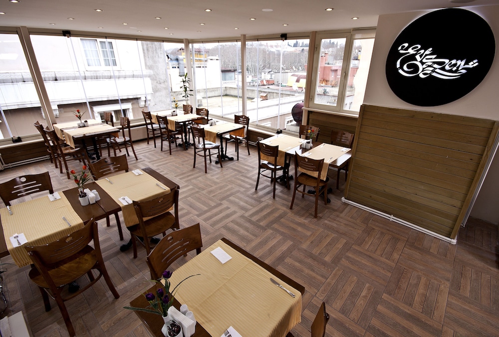 Evsen Hotel Adults Only 60/68