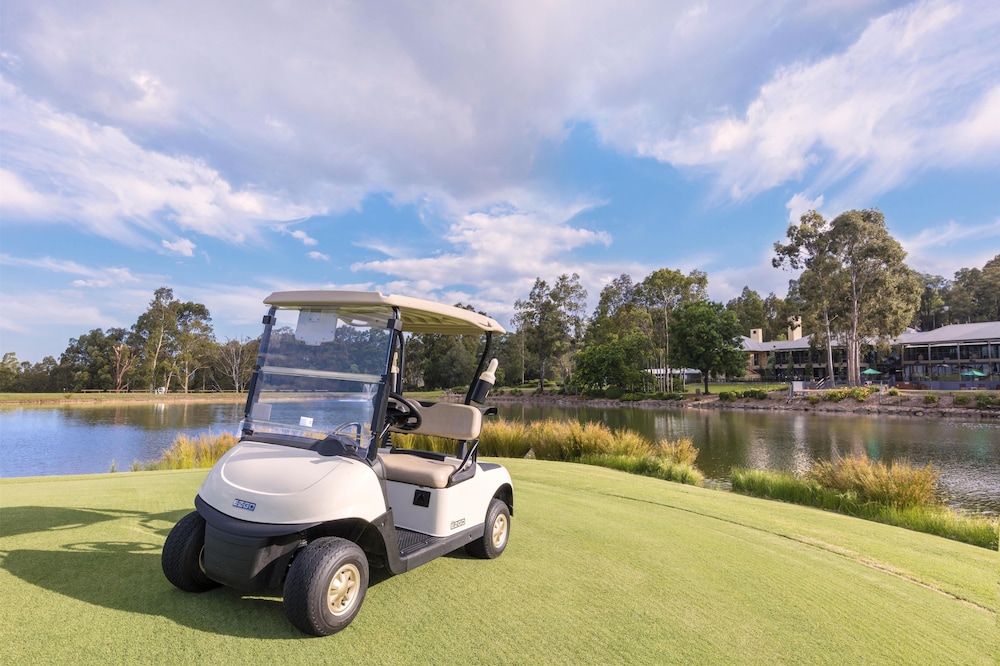 Avani Cypress Lakes Resort 42/50