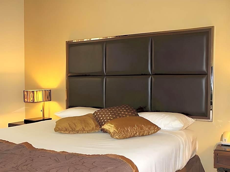 Down Town Plaza Hotel Apartments 19/25