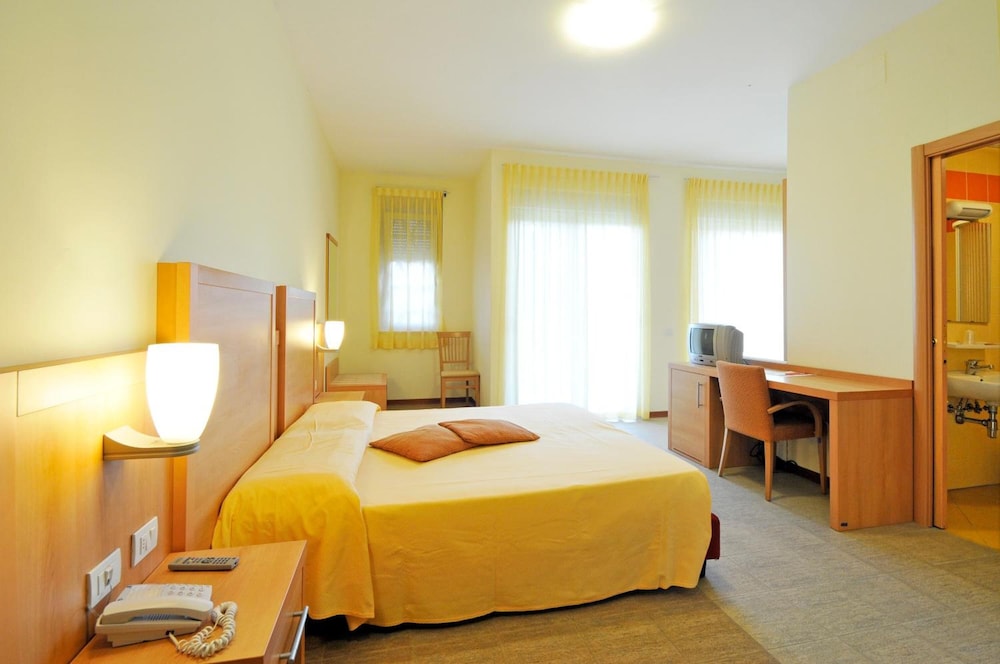 Hotel Foresteria Volterra 8/26