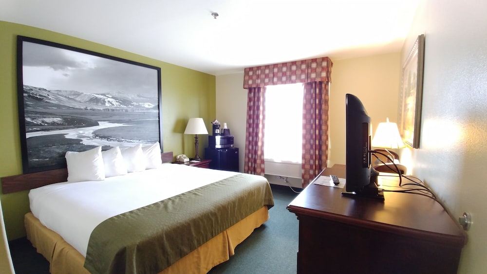 Super 8 By Wyndham Mccall 18/30