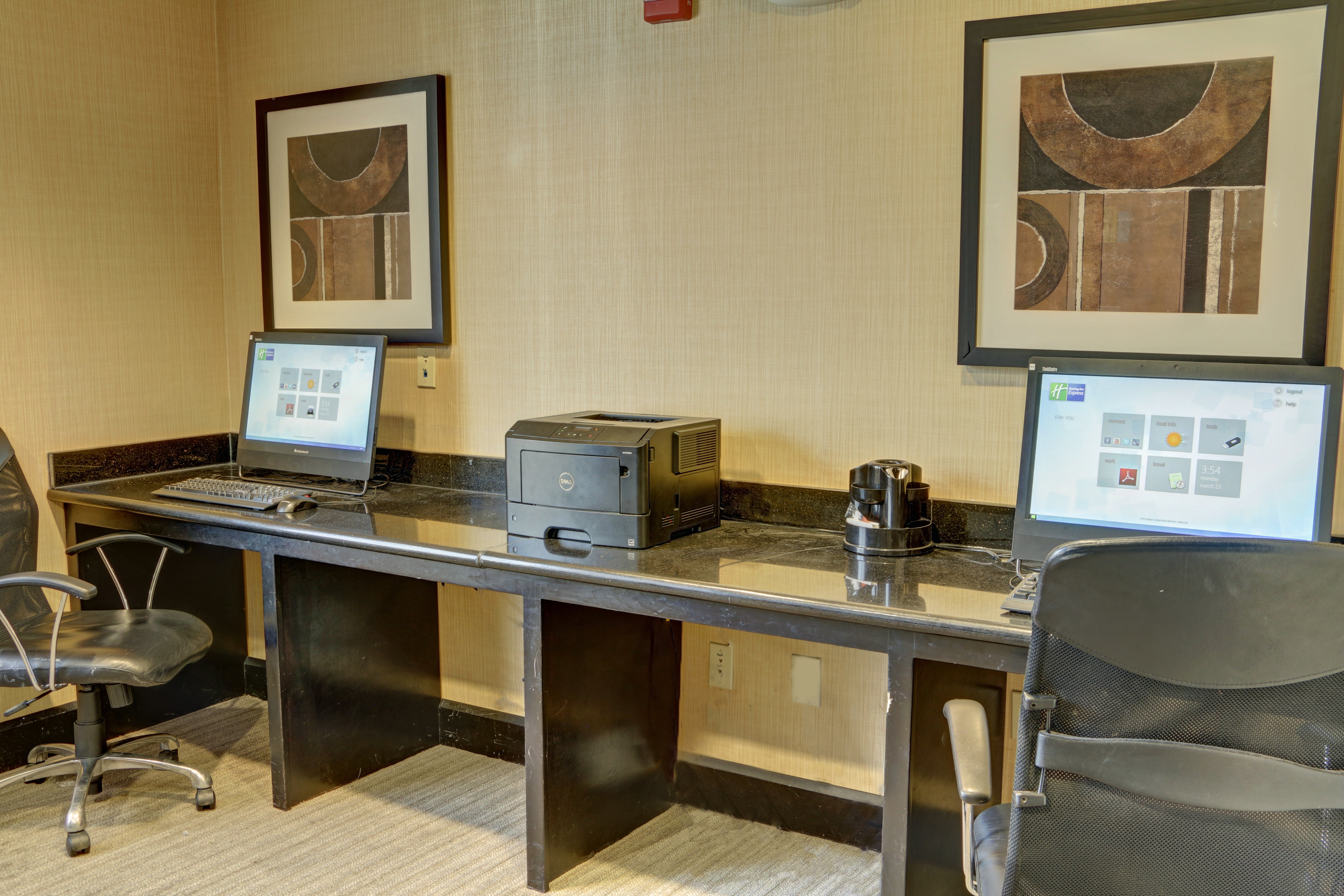 Holiday Inn Express Hotel & Suites Texarkana East 50/54