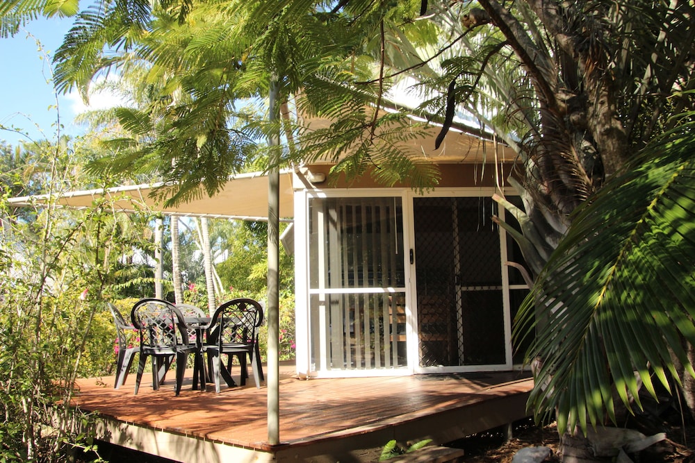 Kellys Beach Resort 2/49