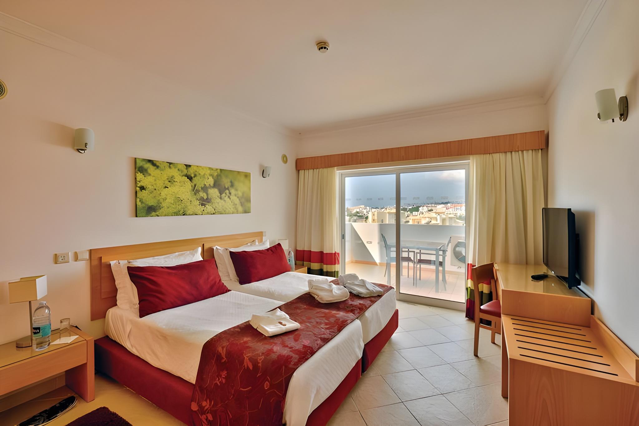 JUNIOR SUITE 1 BEDROOM APARTMENT