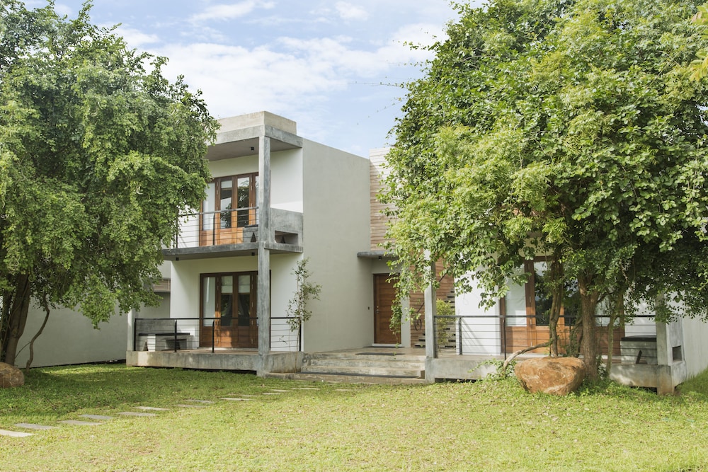 Aliya Resort And Spa 41/50