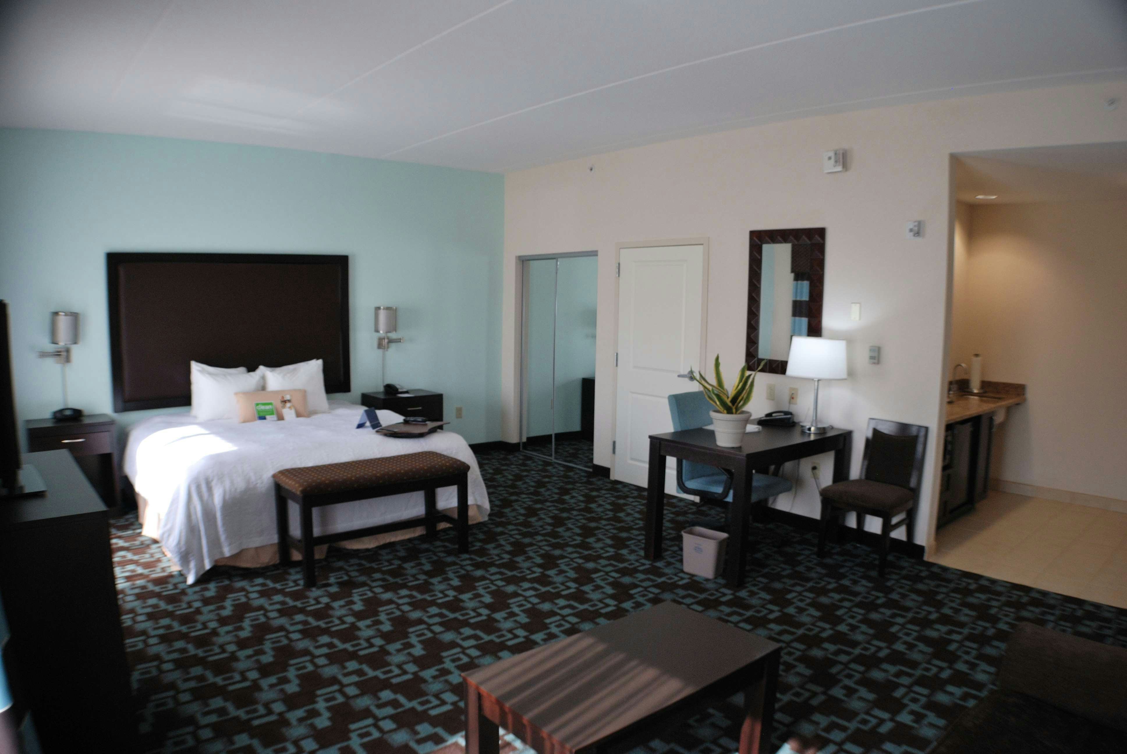 Hampton Inn & Suites Nashville @ Opryland 21/56