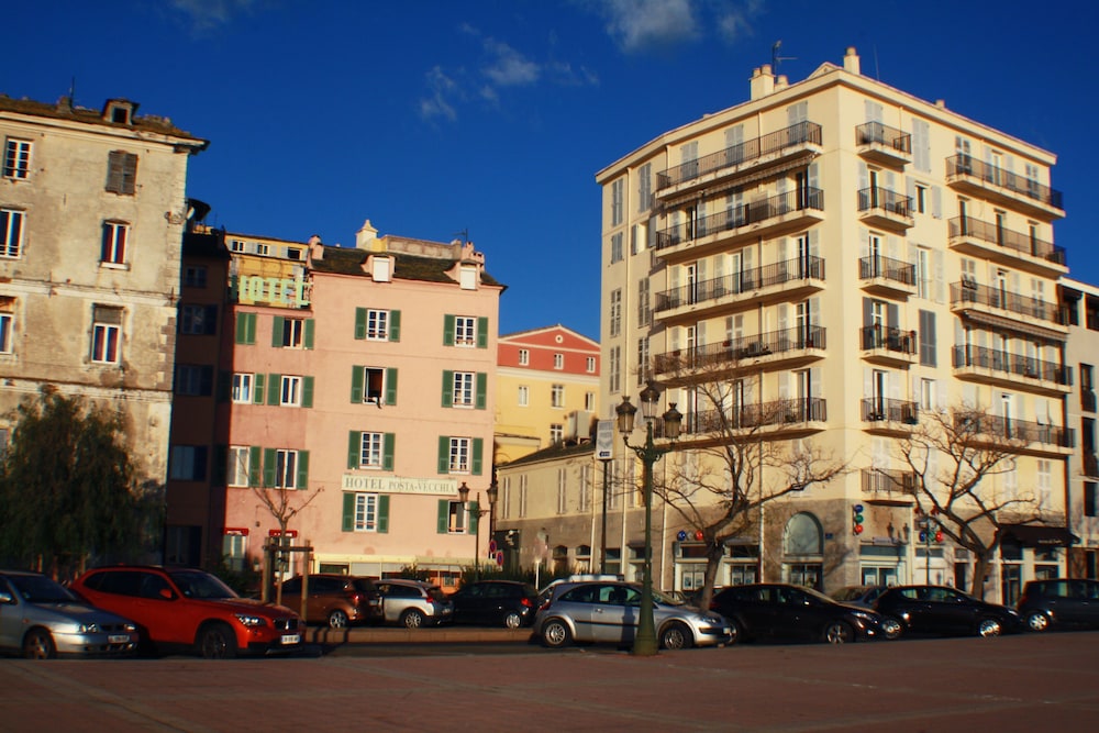 Hotel Posta Vecchia 1/84