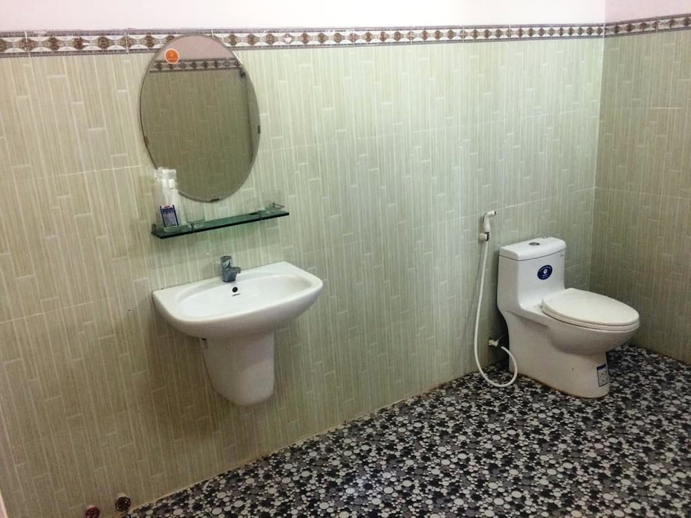 Y Thu Guesthouse 49/50